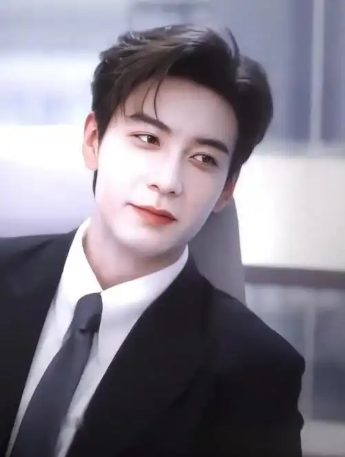 没开玩笑,陈星旭请把西装焊死在身上!