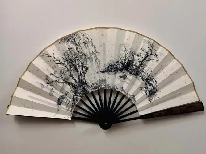 分享快乐手绘折扇