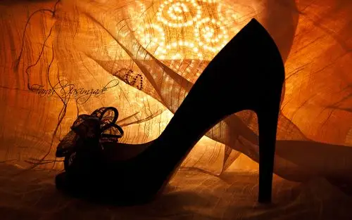 高跟鞋壁纸图片