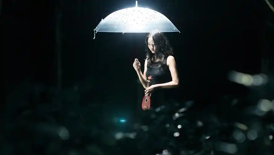 雨夜人像一组
