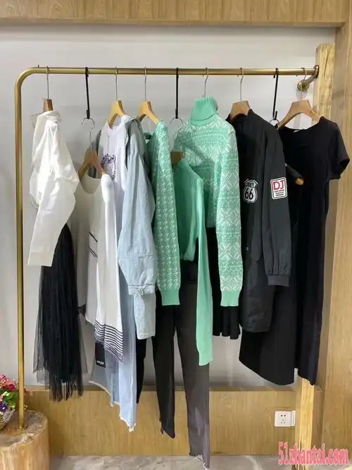 3元精品杂款大包货服装尾货批发
