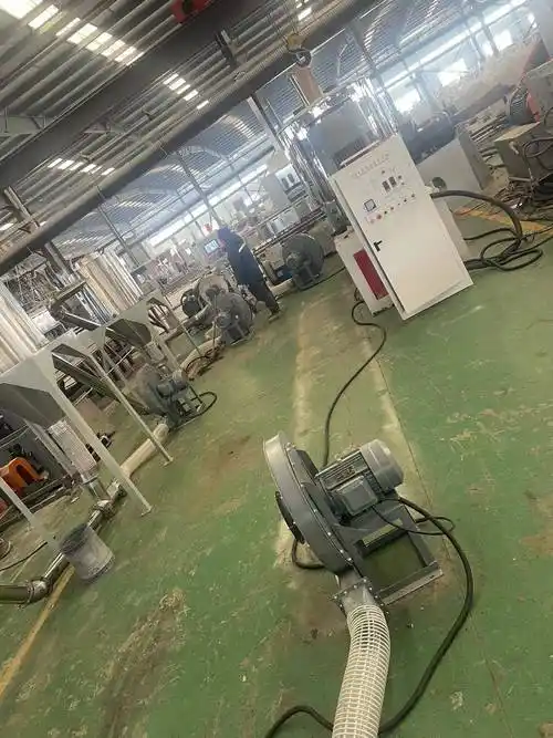 pvc电缆料造粒机_pvc电缆料造粒挤出机l36955l4ll0