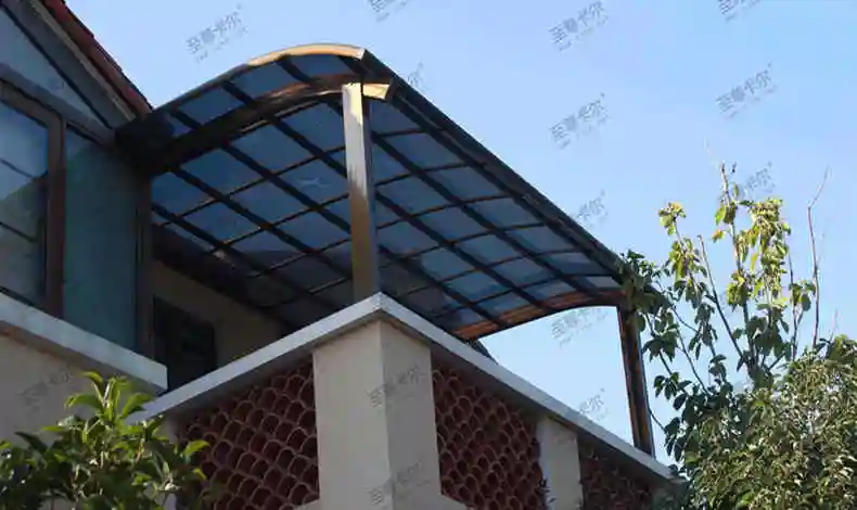 耐力板雨棚效果图美炸了!扒一扒耐力板雨棚的种种隐秘特点