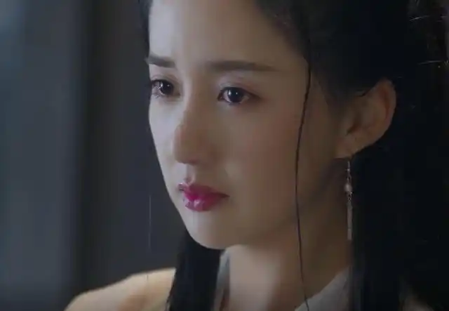 新版倚天屠龙记开局就让观众惊艳陈欣予饰演的殷素素超美