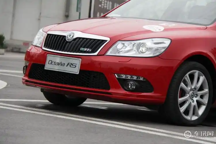 上海大众斯柯达-明锐-2.0t rs