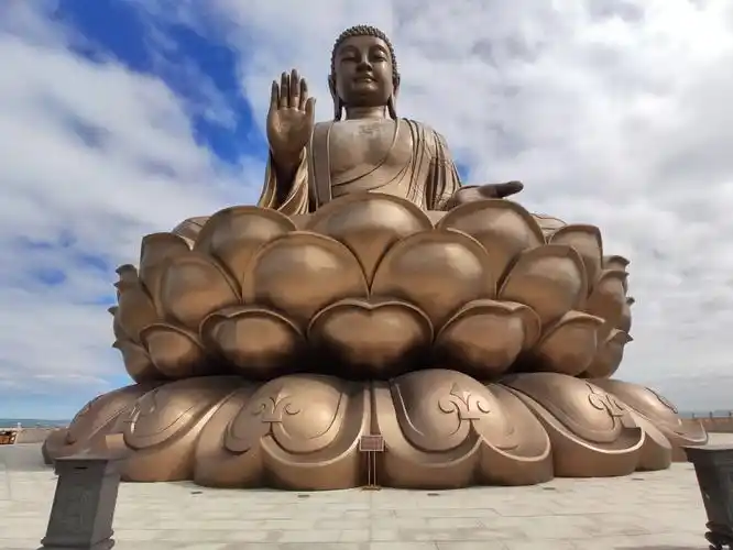 敦化金鼎大佛