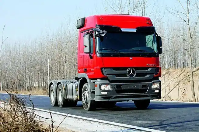 梅赛德斯-奔驰卡车携新品"车队之星"亮相北京车展