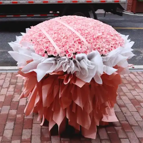 999治感冒999支玫瑰花束