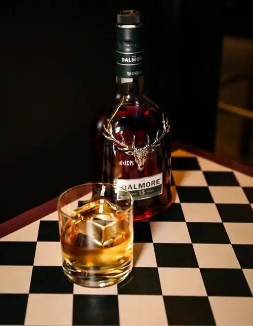 天冷要喝威士忌01