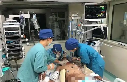 首例气管插管
