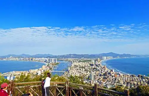 瞧,三面环海的惠州双月湾多奇妙,壮观!(1)