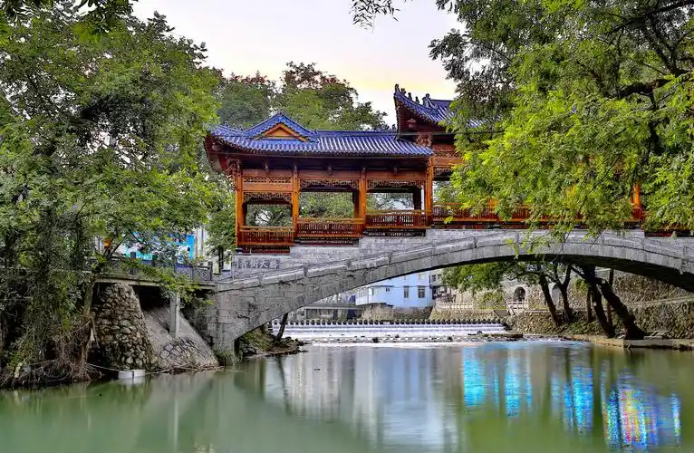 竹海畲乡结硕果 魅力青街展新颜--新平阳报