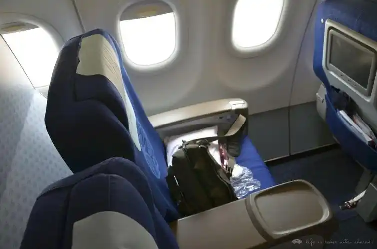 【gardy飞啊飞】飞行游记:与凌燕翱翔天际,体验东航33h商务舱,遇大美