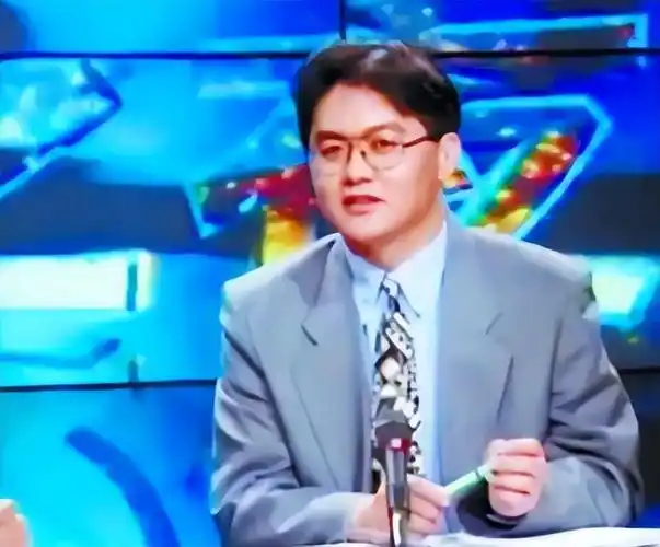 回顾张斌婚内出轨同事程雨涵并生下一子如今两人过得怎样了