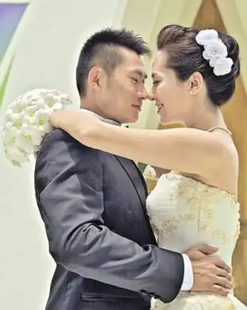 10月寂寞女星扎堆结婚 奢侈婚礼比烧钱(1)