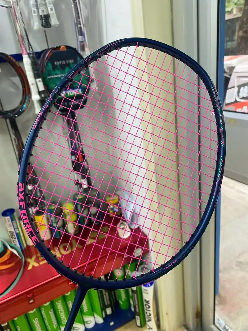 yy80线打断了,是不是说明我成高手了😭#羽毛球拍 #羽毛