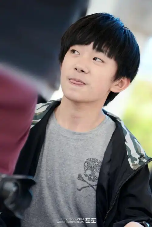 易烊千玺电影小小的我