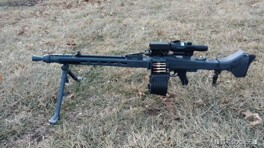 德国mg42机枪老树开花,装上战术导轨,也能变得如此时髦_射手