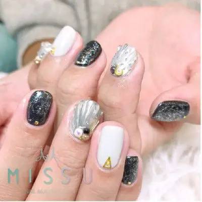 时尚贝壳美甲图