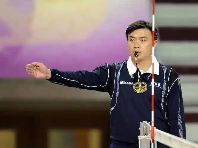 中国裁判刘江将参与东京奥运会排球比赛执裁