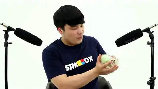 韩国豪放派大胃王donkey小哥喝液体怪物,黏黏的是什么鬼?