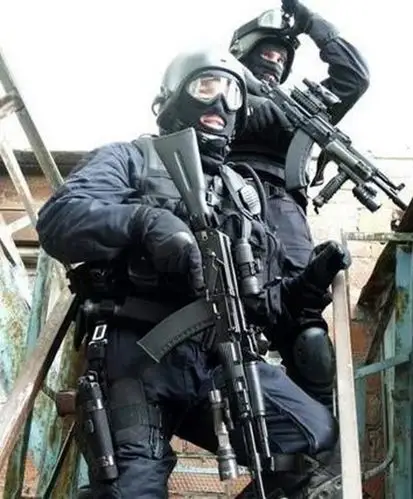 一支1000人的全副武装步兵,回到三国你投靠谁?