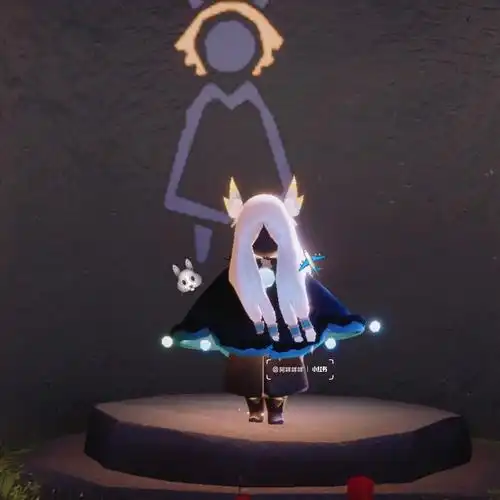 斗篷搭配快来查收#光遇穿搭分享[绿色心形r][郁金香r]头饰:风行季毕业