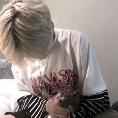 玩网超拽海王男头/恋爱建议:不要_男生头像_我要个性网