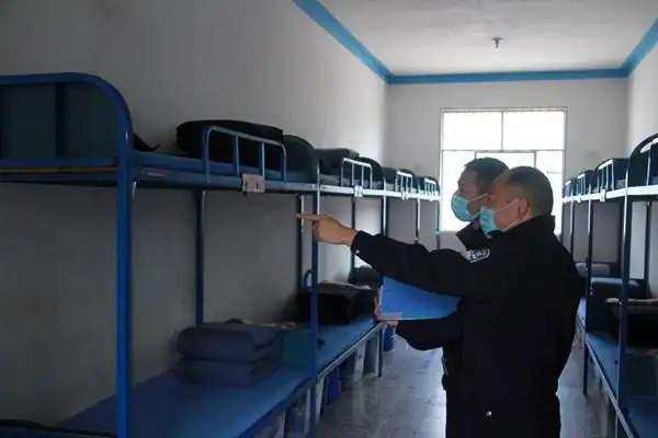 为什么羁押在看守所的人更期望去监狱