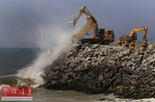 资料图片:中国企业在斯里兰卡首都科伦坡附近填海造地,帮该国建设