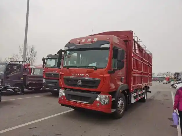 中国重汽全新tx7节气王牵引车北京经销商