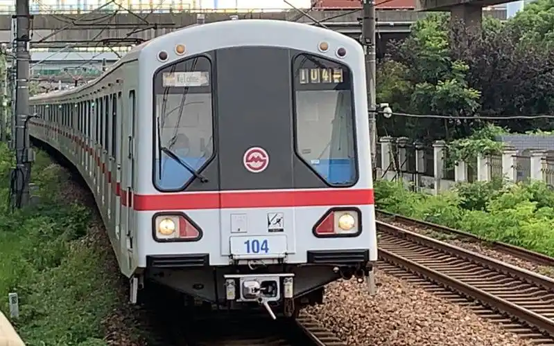 【上海地铁1号线】老老八01a01各种视频_哔哩哔哩_bilibili