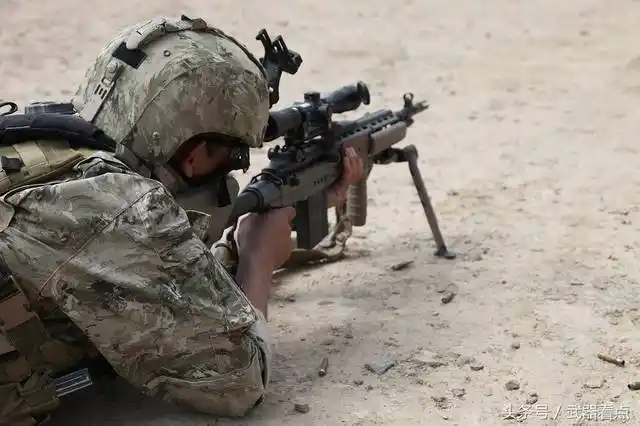 军事丨美国海军海豹突击队,设计的一种用于cqb的战斗步枪