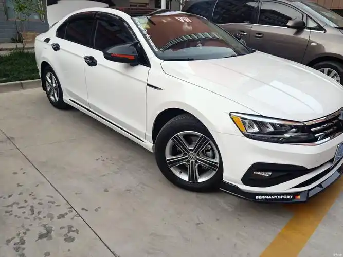 19款凌渡加装侧裙