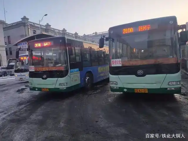 12月24日锦州公交公司4条线路延时收车