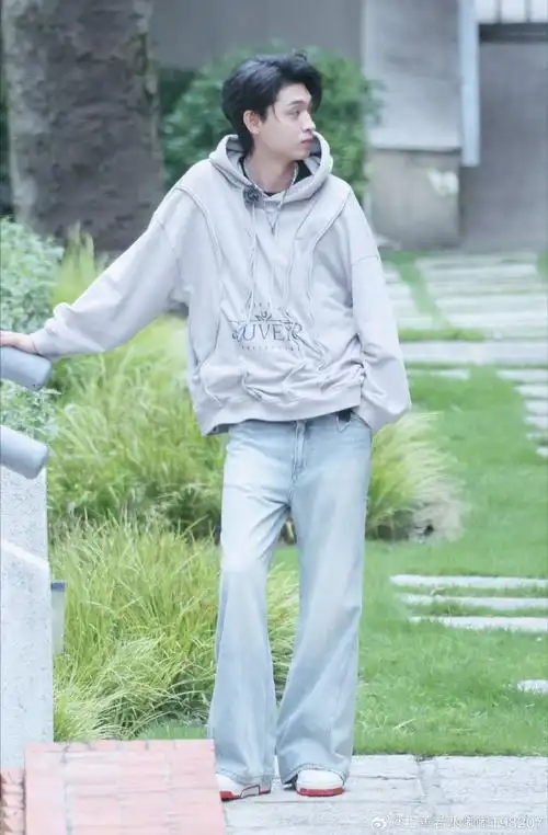 秦霄贤##安利秦霄贤