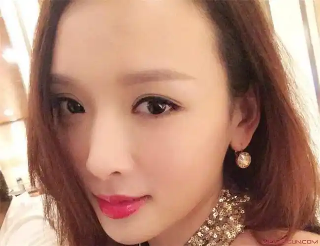 王君平图片王君平个人资料被揭其现实中老公是谁