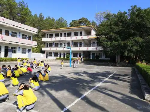 2019秋大新小学防火防震演练暨安全知识讲座