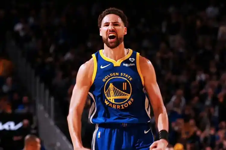 克莱汤普森与勇士老板关系破裂,续约合同谈判告吹,谈钱不谈心