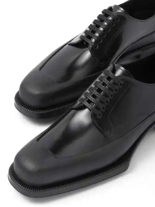 image 4 of prada 拉绒方头德比鞋