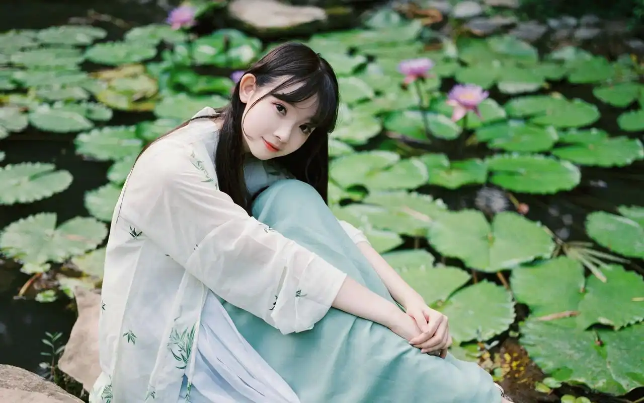古风美女唯美气质高清合集壁纸二