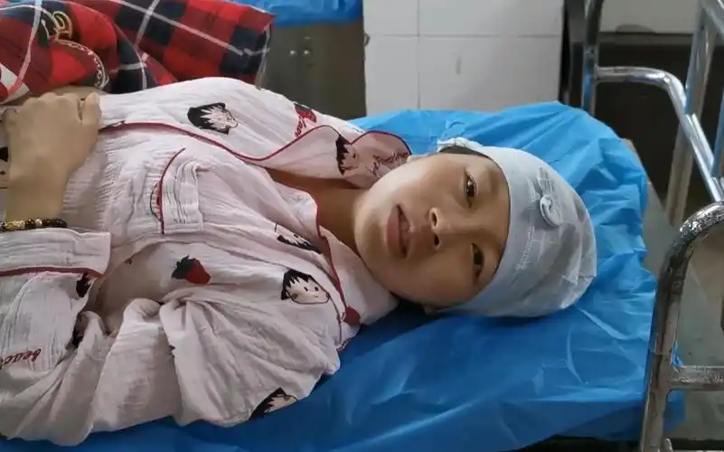 农村孕妇预产期提前2天,今晚终于有了动静,急忙送去医院