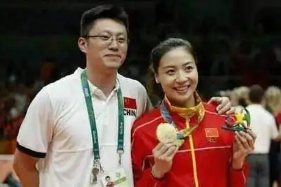 曝女排魏秋月疑似离职海南出游十分惬意丈夫袁灵犀升官了