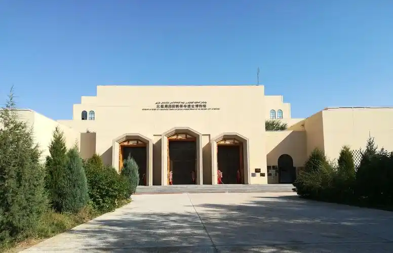 吉木萨尔～北庭故城遗址