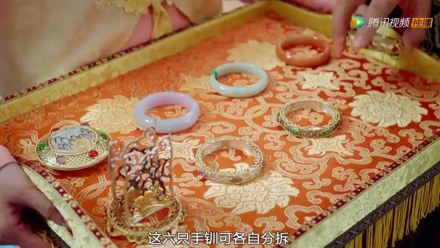 如懿传,宫心计中的手镯特写pk,有的连名称都很考究|镯子|特写|甄嬛