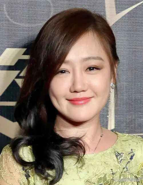 薛佳凝是胡歌前女友但不止是胡歌前女友