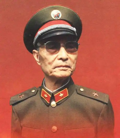 董军上将:我国首个出身海军的国防部长!历任防长都是什么军种?