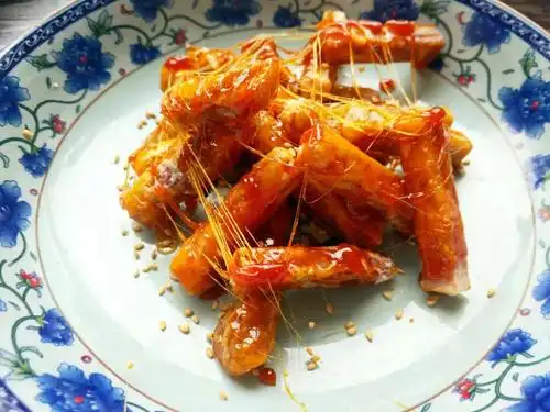 拔丝芋头经典的菜肴简单易学却也讲究