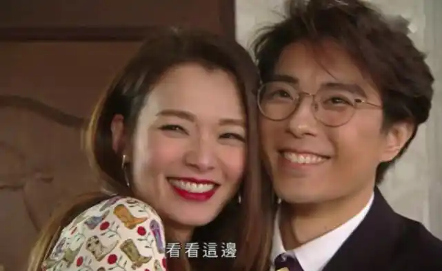 求婚成功!tvb《爱回家》"供水cp"终成眷属,890集总算没白等