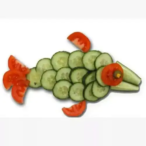 合影留念● 老师发放小奖品给与鼓励● 拼盘大比拼,评比最佳创意造型